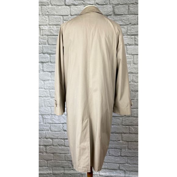 London Fog Men's Straight Khaki Trench - Picture 4 of 9
